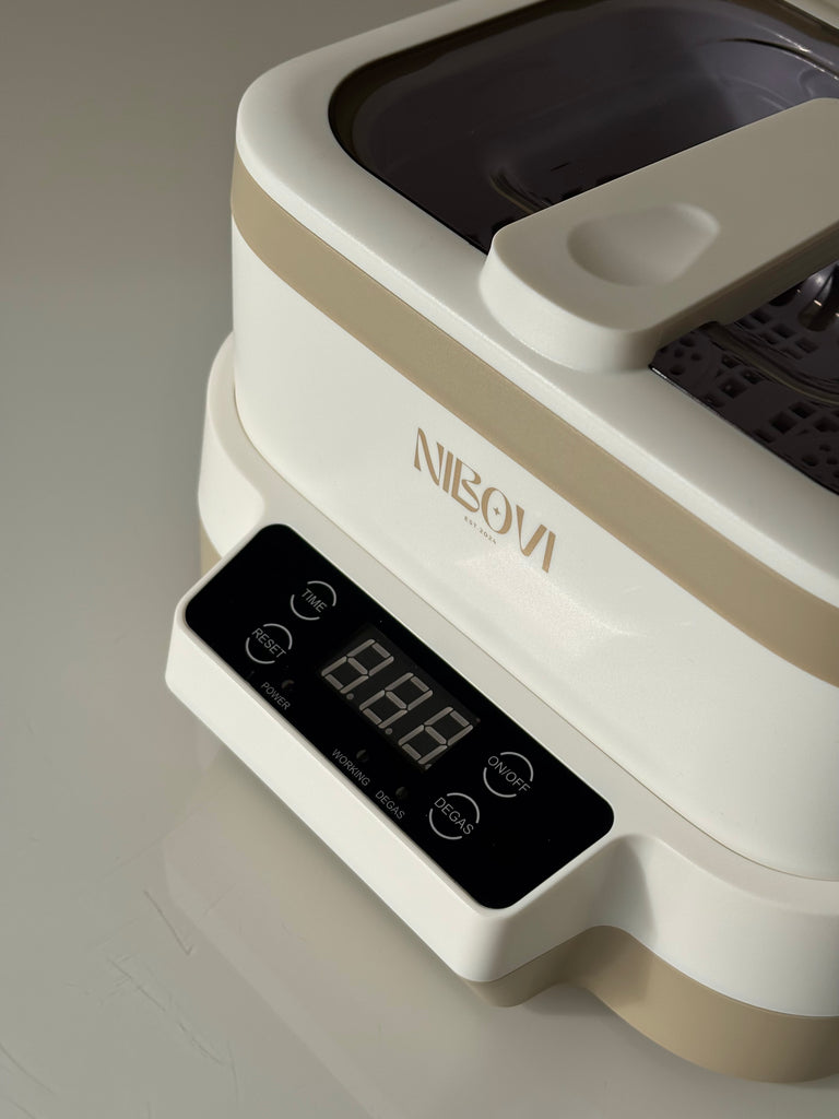 'MARIS' Returns Boxing Day